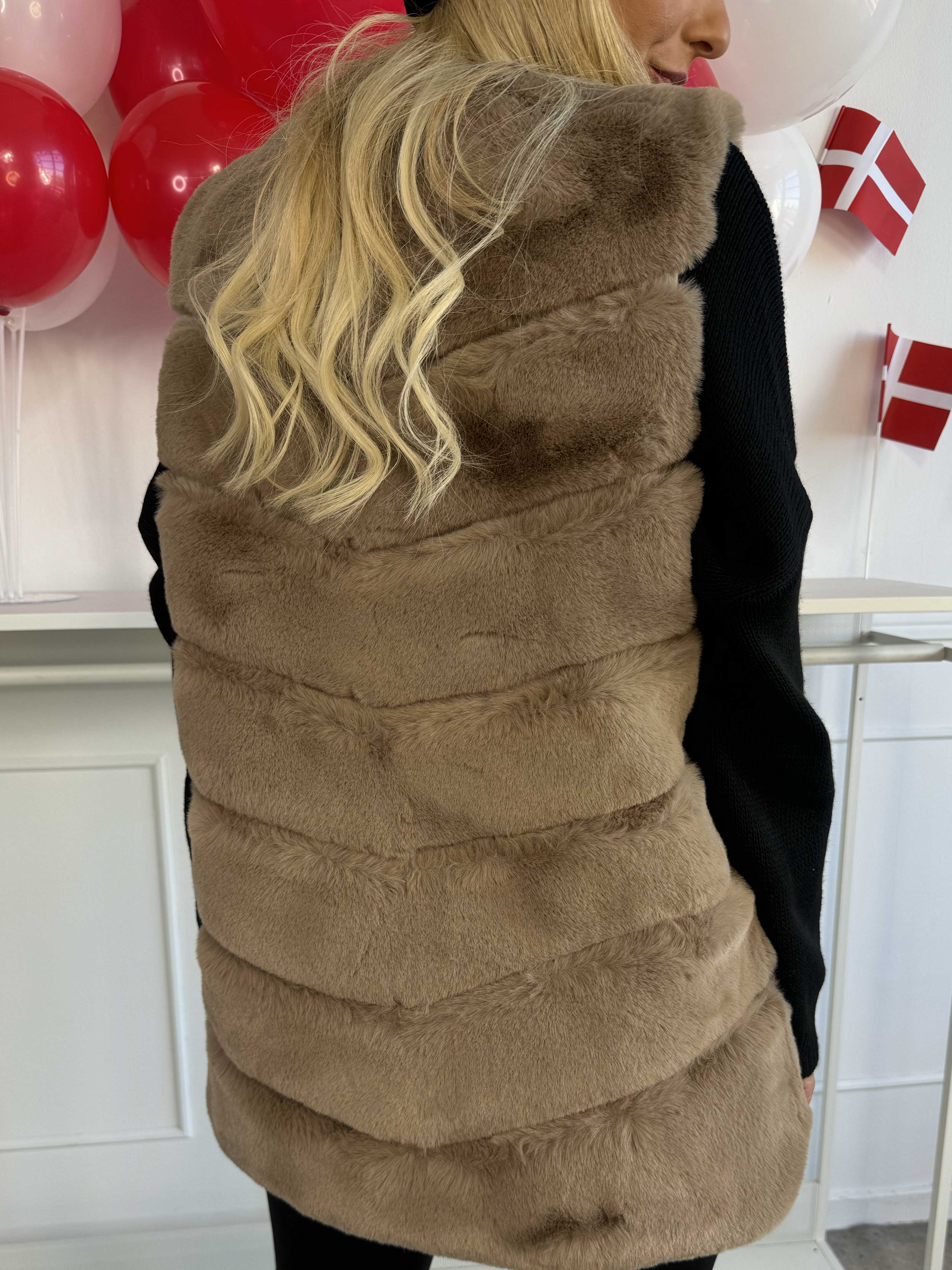 Chiara - Blød faux fur vest